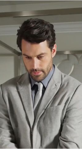 她藏起孕肚離職，禁欲上司急瘋了(全集)